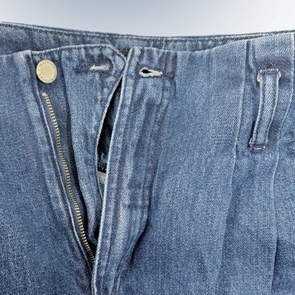 Zara High-Waisted Wide Leg Jeans Raw Hem Denim Vintage Inspired Women’s US 4 - Picture 5 of 12